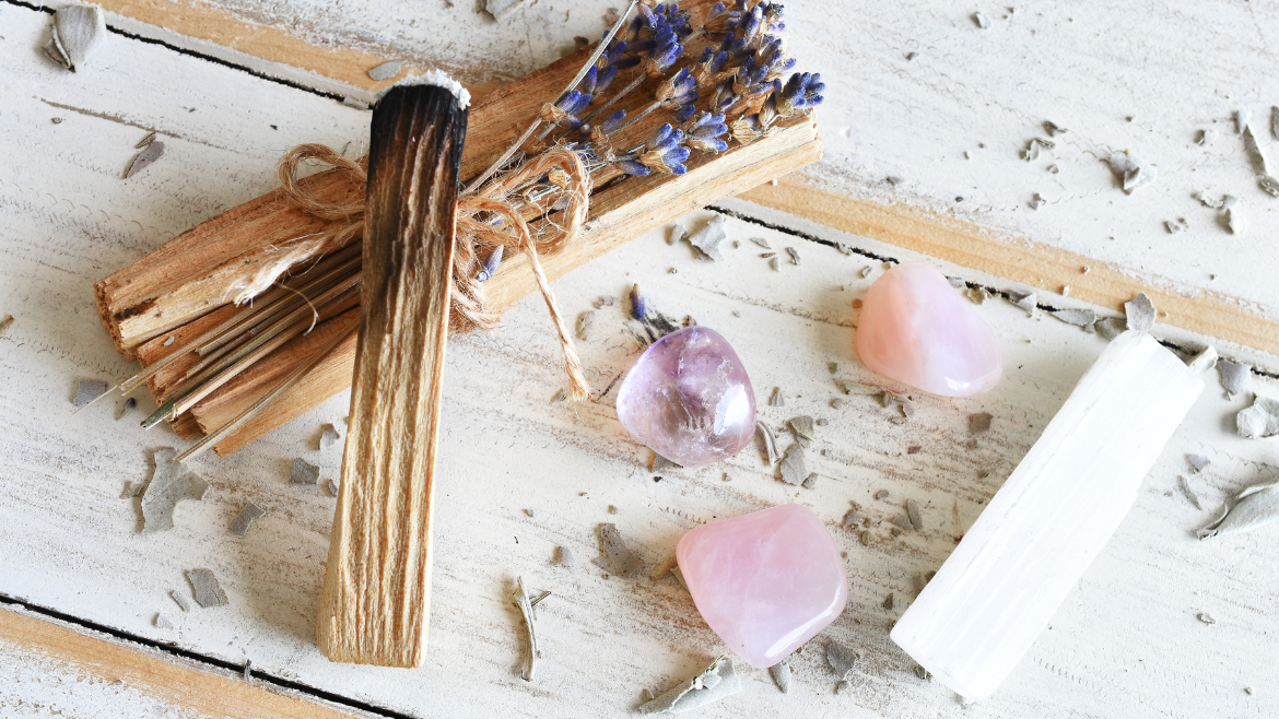 How to Cleanse and Charge Your Crystals